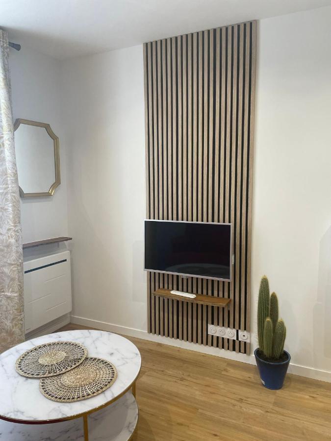 Montmartre Cosy Apartamento Paris Exterior foto
